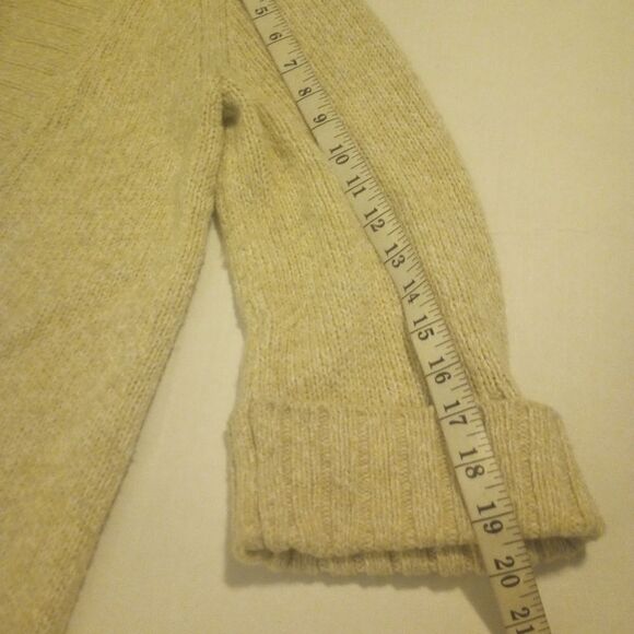 - Eddie Bauer  three quarter length sleeve button down sweater with pockets - Picture 12 of 12